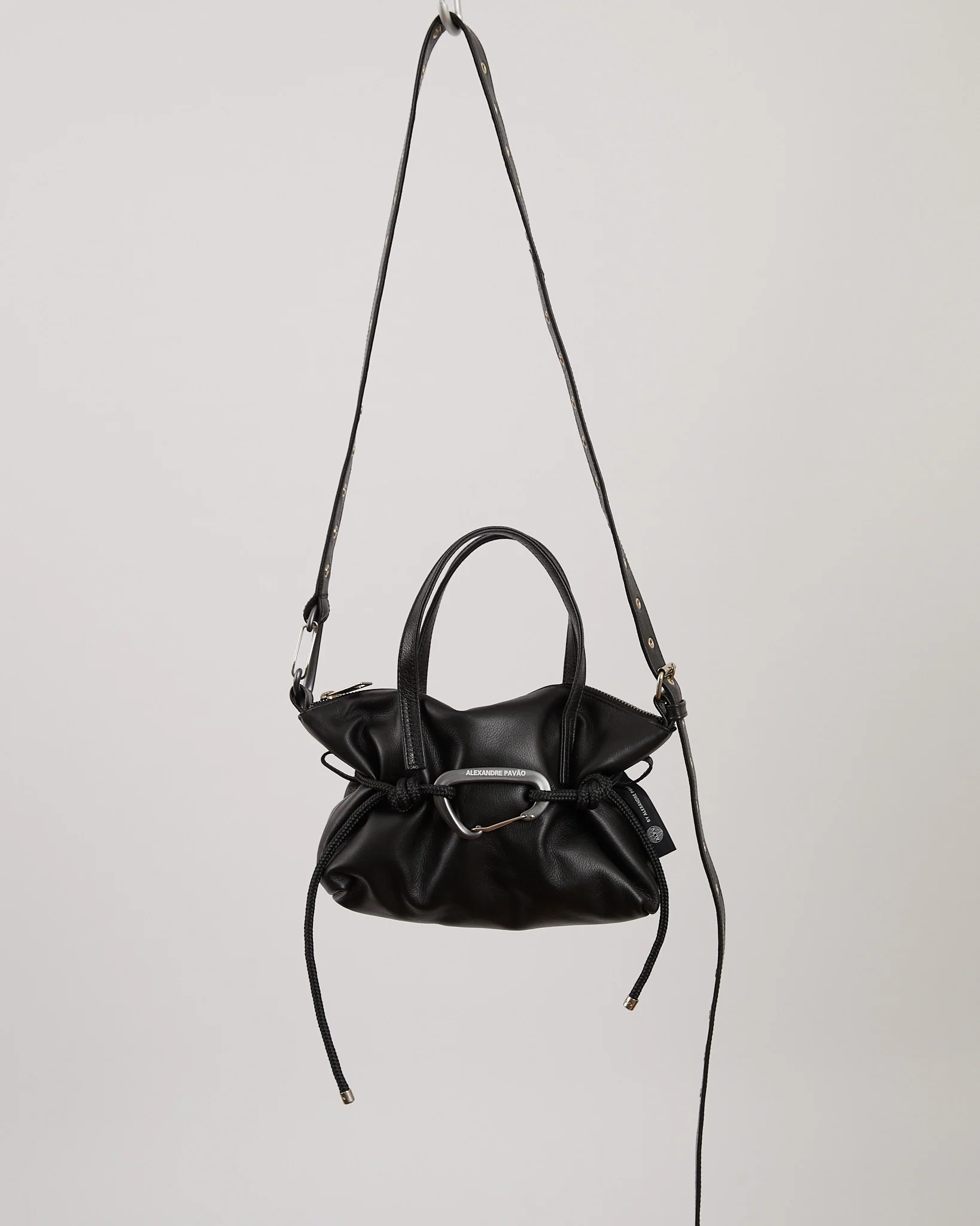 Pillow Shoulder Bag Small - Preto - Image 2